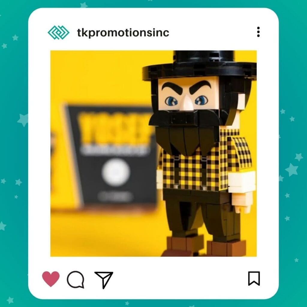 Custom mini building block figure inspired by collectible LEGO® and Nanoblock-style desk displays.